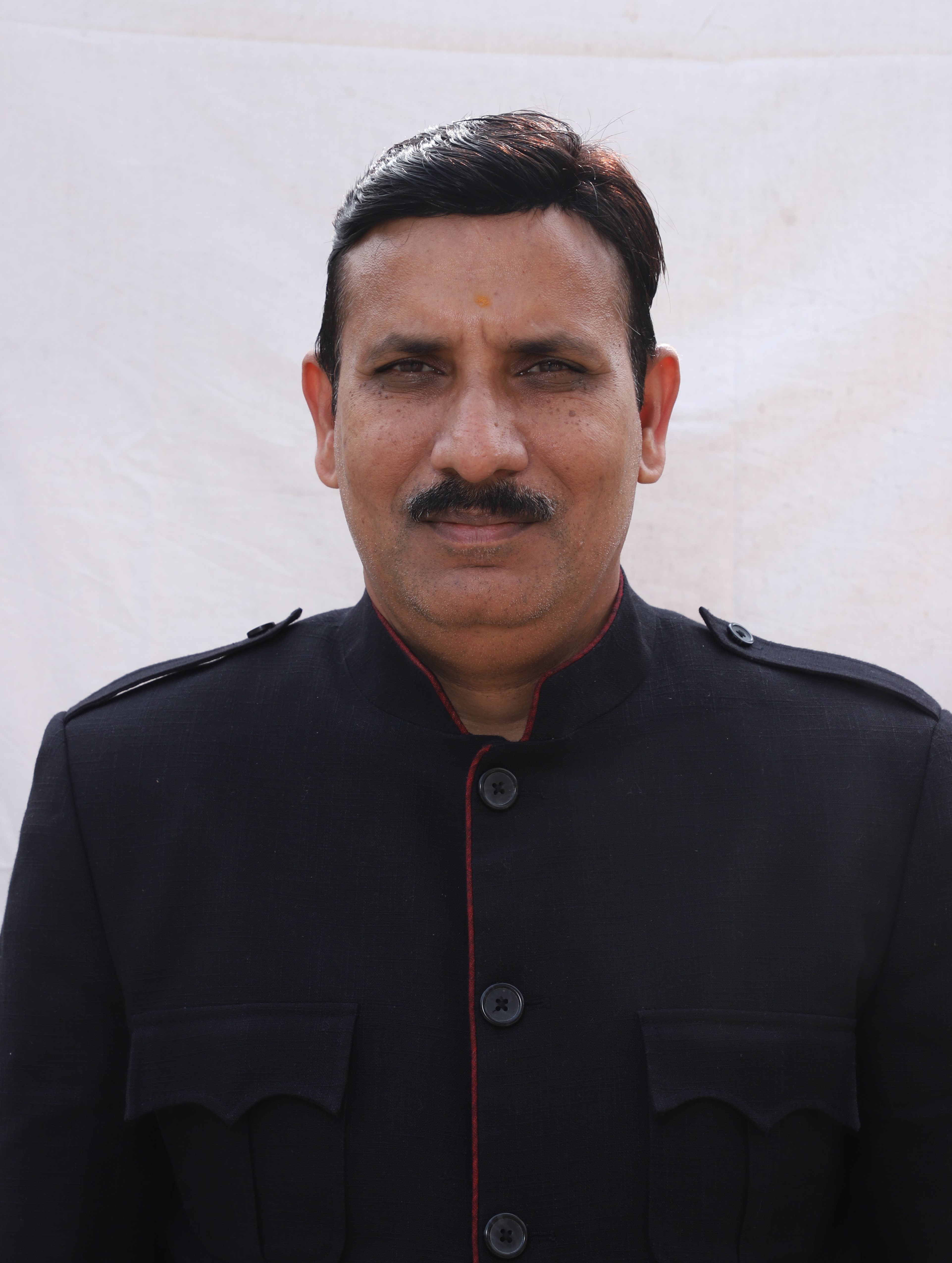 Image of Dr. Umesh Tiwari